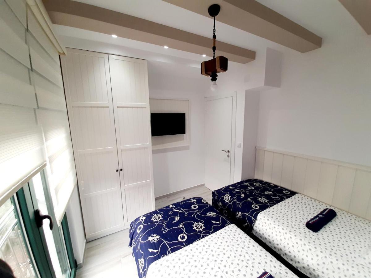 Maritimo Di Cattaro****Lux Apartment With Garage Bagian luar foto