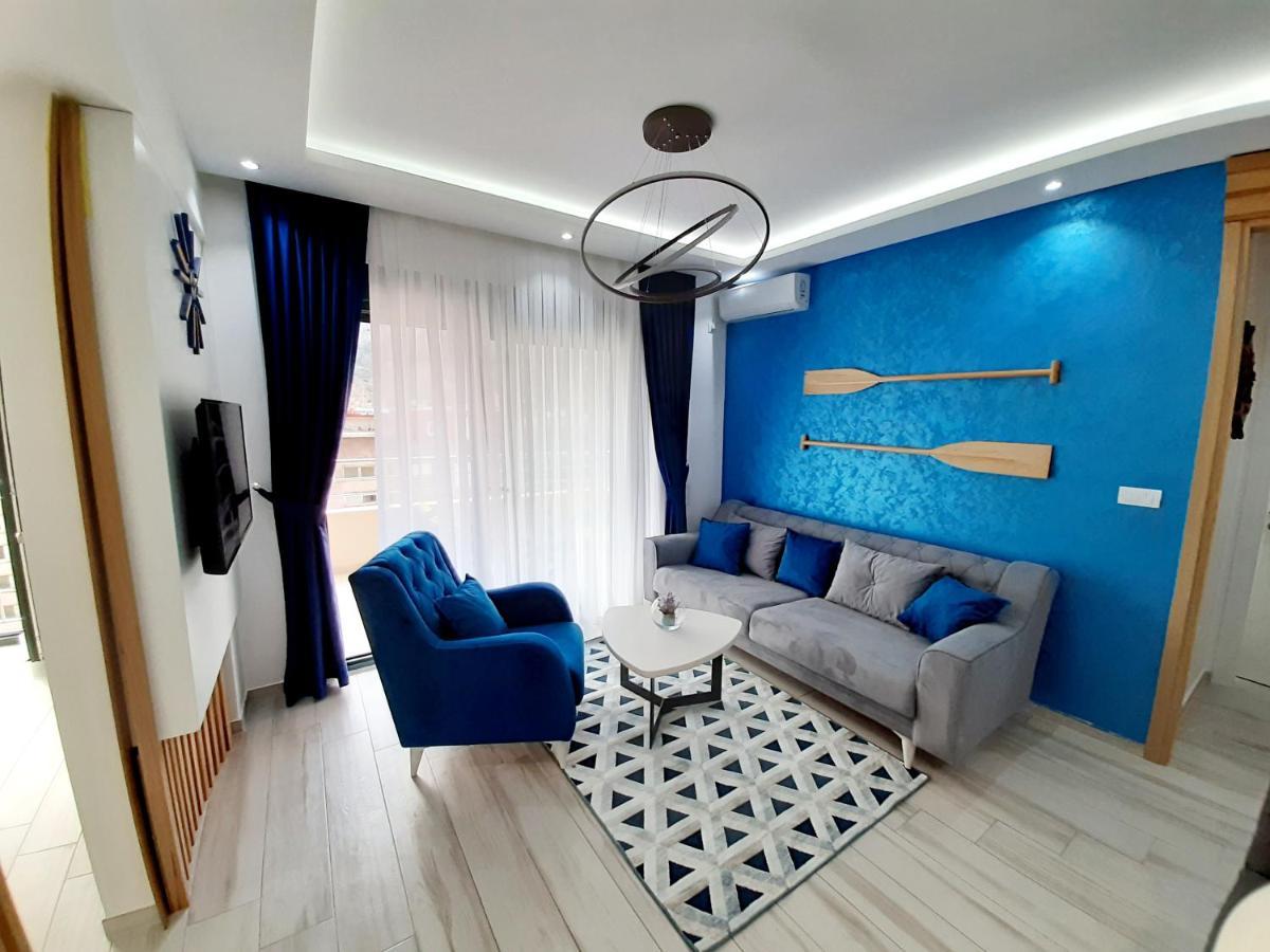 Maritimo Di Cattaro****Lux Apartment With Garage Bagian luar foto